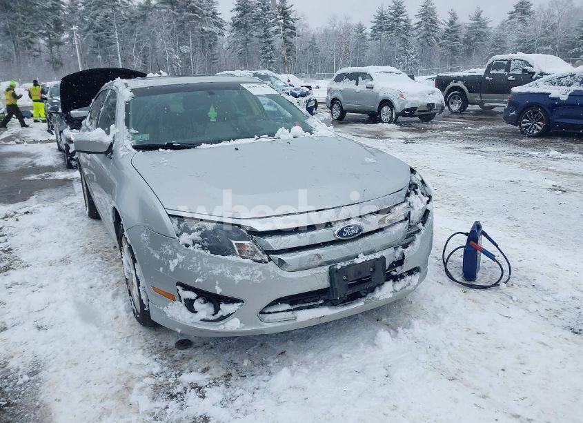 Photo 12 of 2012 Ford Fusion SE (VIN 3FAHP0HA0CR111993)