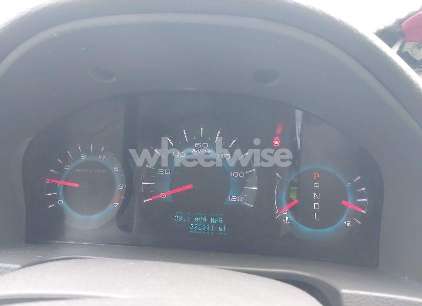 Photo 7 of 2012 Ford Fusion SE (VIN 3FAHP0HA0CR111993)