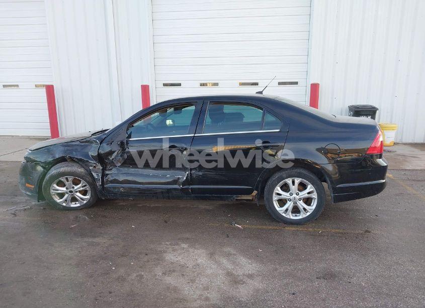 Photo 14 of 2012 Ford Fusion SE (VIN 3FAHP0HA0CR122590)