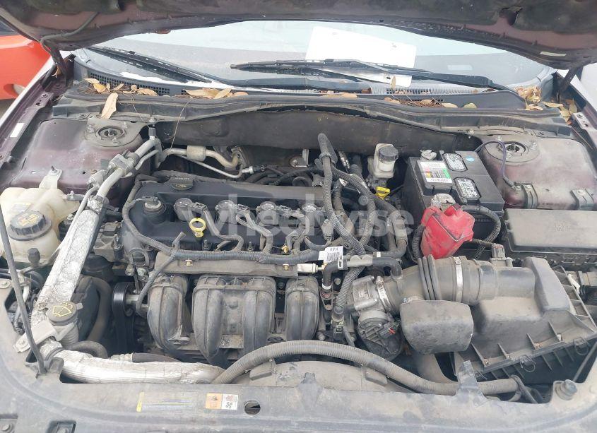 Photo 10 of 2012 Ford Fusion SE (VIN 3FAHP0HA0CR141592)