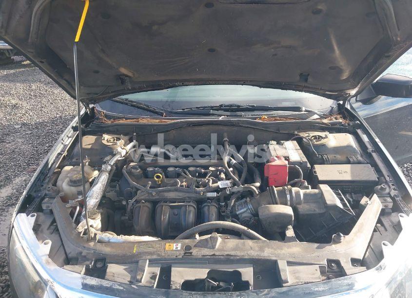 Photo 10 of 2012 Ford Fusion SE (VIN 3FAHP0HA0CR187360)