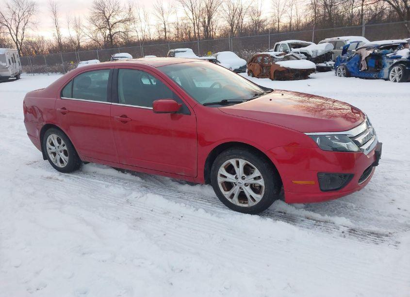 2012 Ford Fusion SE (VIN 3FAHP0HA0CR222799) main photo