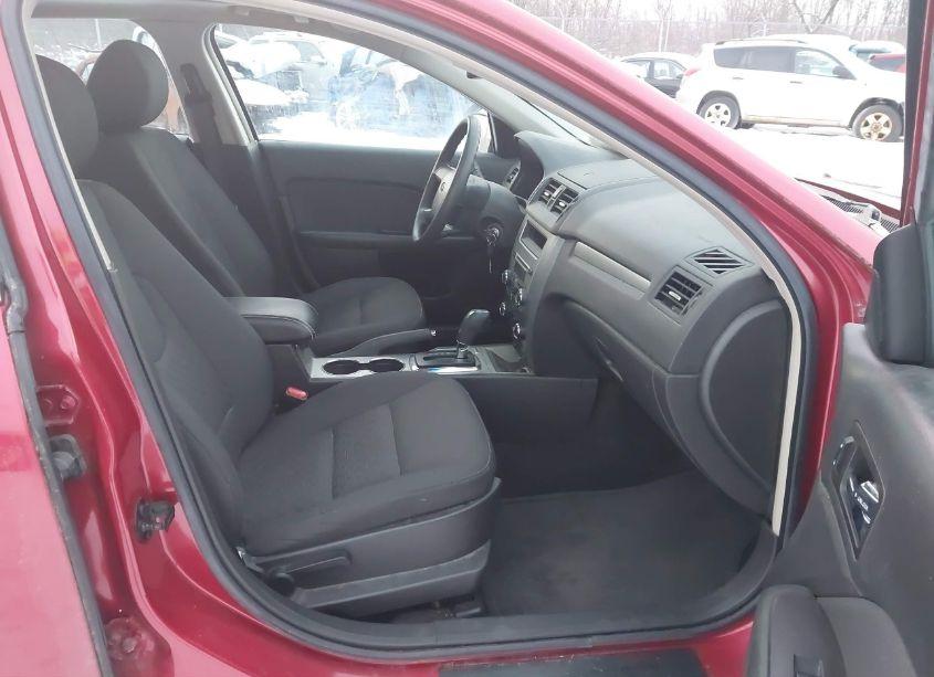 Photo 5 of 2012 Ford Fusion SE (VIN 3FAHP0HA0CR222799)