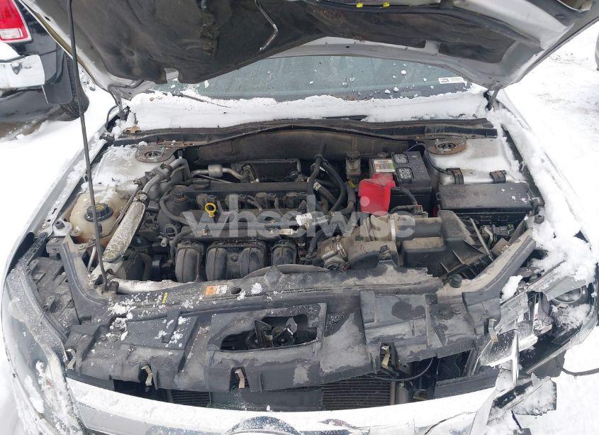 Photo 10 of 2012 Ford Fusion SE (VIN 3FAHP0HA0CR230112)