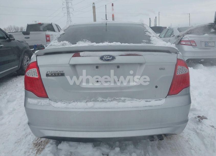 Photo 16 of 2012 Ford Fusion SE (VIN 3FAHP0HA0CR230112)