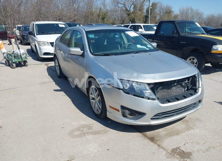 2012 Ford Fusion SE (VIN 3FAHP0HA0CR237559) main photo