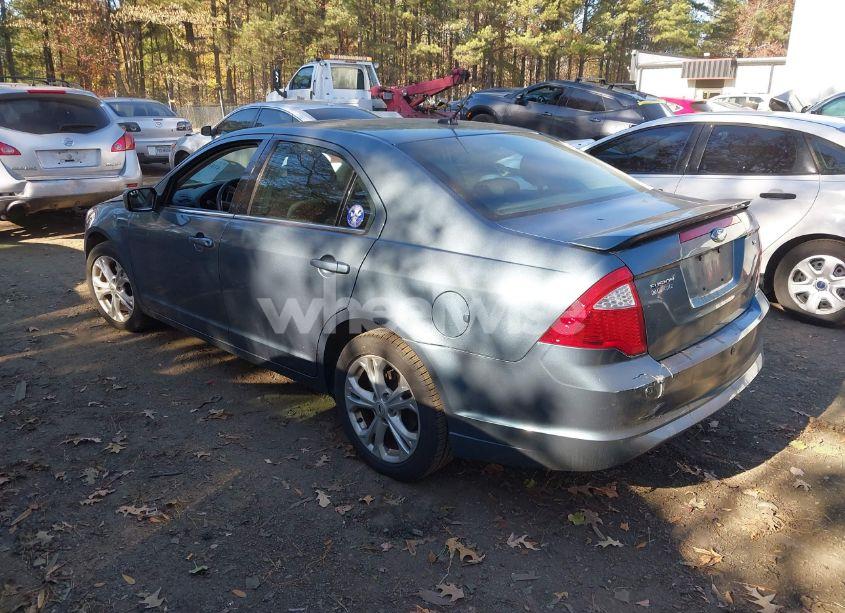 Photo 3 of 2012 Ford Fusion SE (VIN 3FAHP0HA0CR243619)