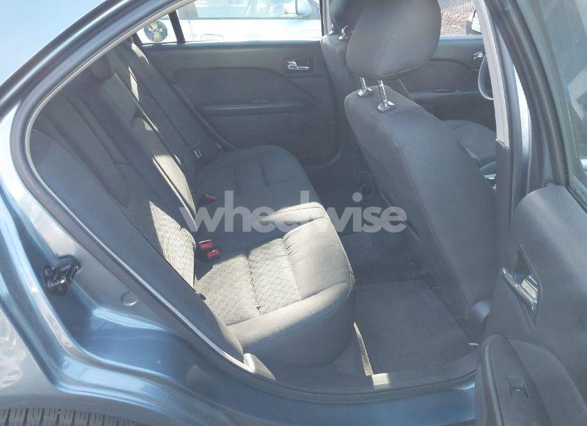 Photo 8 of 2012 Ford Fusion SE (VIN 3FAHP0HA0CR243619)