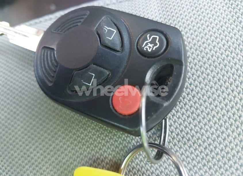 Photo 11 of 2012 Ford Fusion SE (VIN 3FAHP0HA0CR255544)