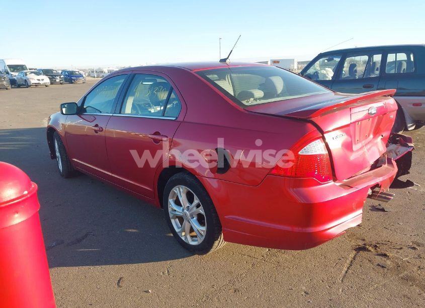 Photo 3 of 2012 Ford Fusion SE (VIN 3FAHP0HA0CR255544)