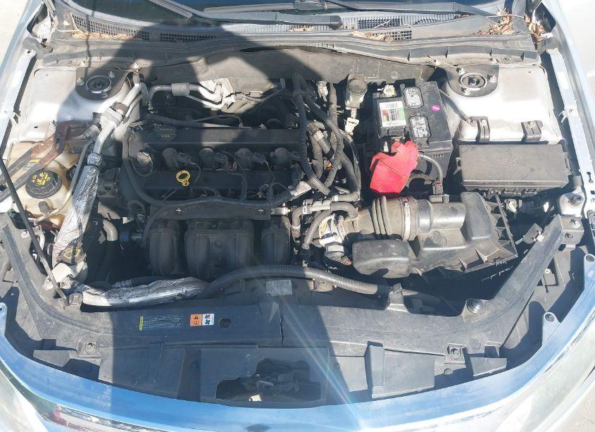 Photo 10 of 2012 Ford Fusion SE (VIN 3FAHP0HA0CR273915)