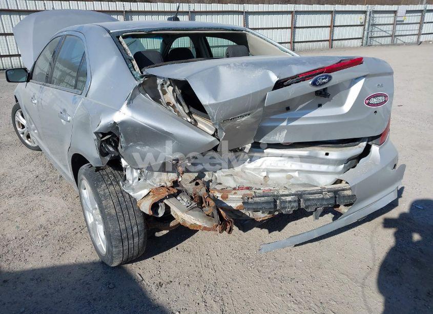 Photo 6 of 2012 Ford Fusion SE (VIN 3FAHP0HA0CR316410)
