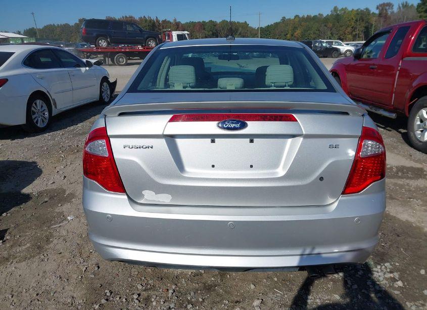 Photo 17 of 2012 Ford Fusion SE (VIN 3FAHP0HA0CR319372)
