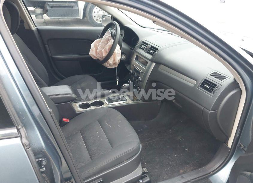 Photo 5 of 2012 Ford Fusion SE (VIN 3FAHP0HA0CR327696)