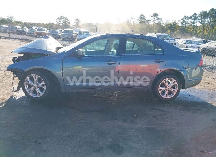 Photo 14 of 2012 Ford Fusion SE (VIN 3FAHP0HA0CR388305)