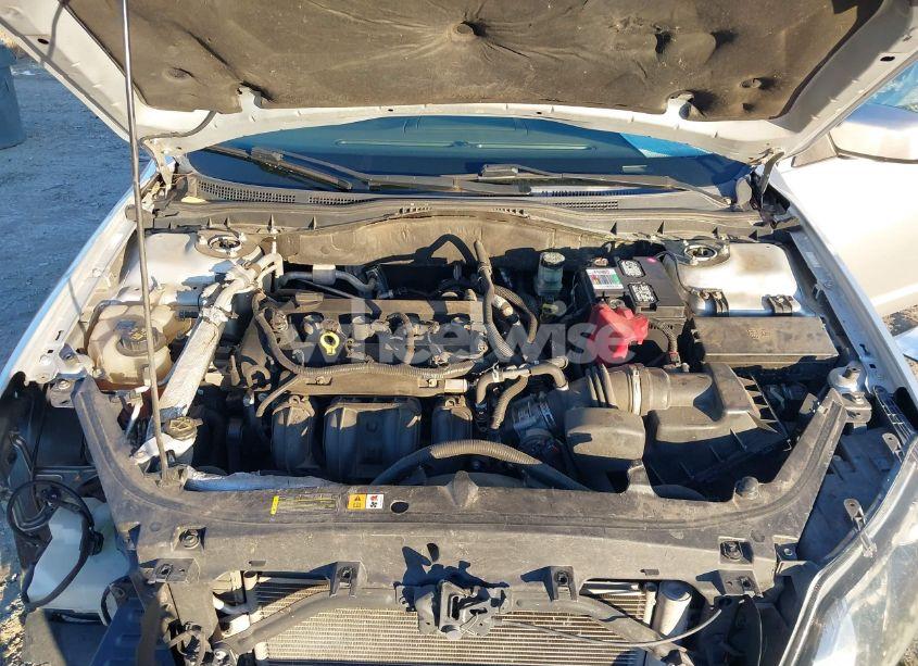 Photo 10 of 2012 Ford Fusion SE (VIN 3FAHP0HA0CR401408)