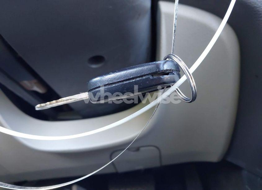 Photo 11 of 2010 Ford Fusion SE (VIN 3FAHP0HA1AR157880)