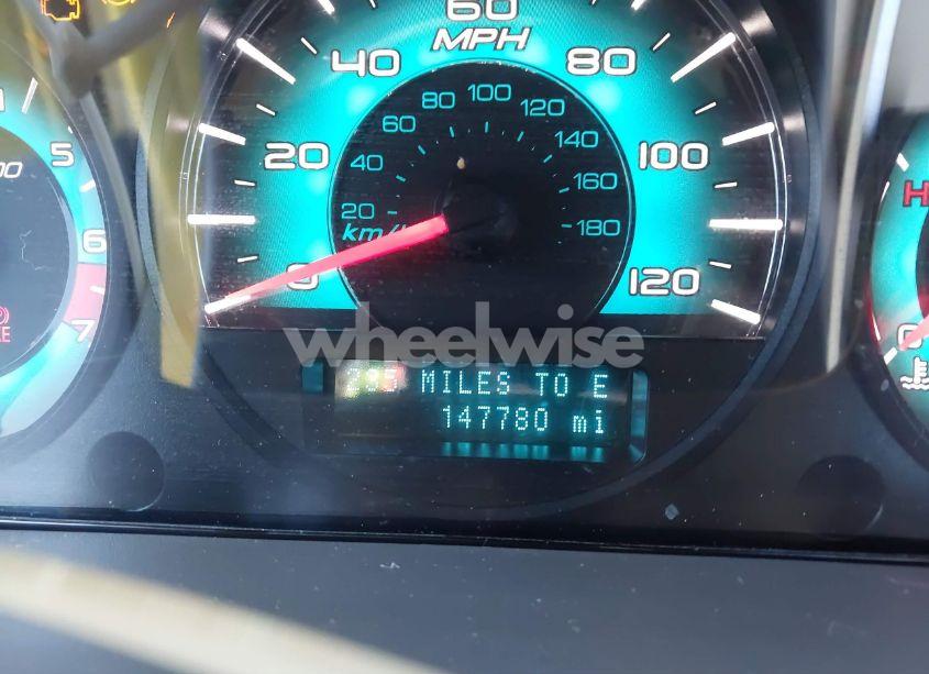 Photo 12 of 2010 Ford Fusion SE (VIN 3FAHP0HA1AR157880)