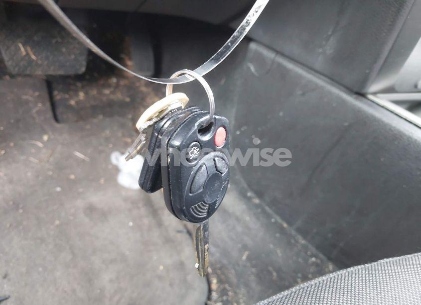 Photo 11 of 2010 Ford Fusion SE (VIN 3FAHP0HA1AR187252)