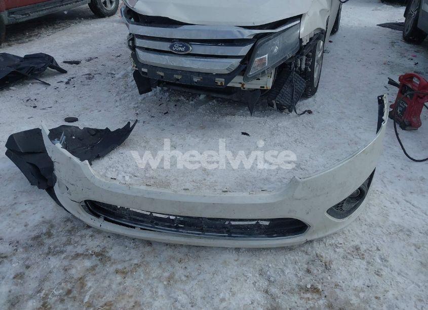 Photo 12 of 2010 Ford Fusion SE (VIN 3FAHP0HA1AR187252)