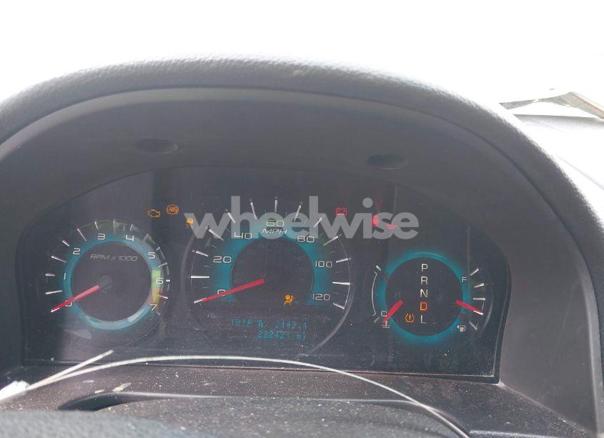 Photo 7 of 2010 Ford Fusion SE (VIN 3FAHP0HA1AR187252)