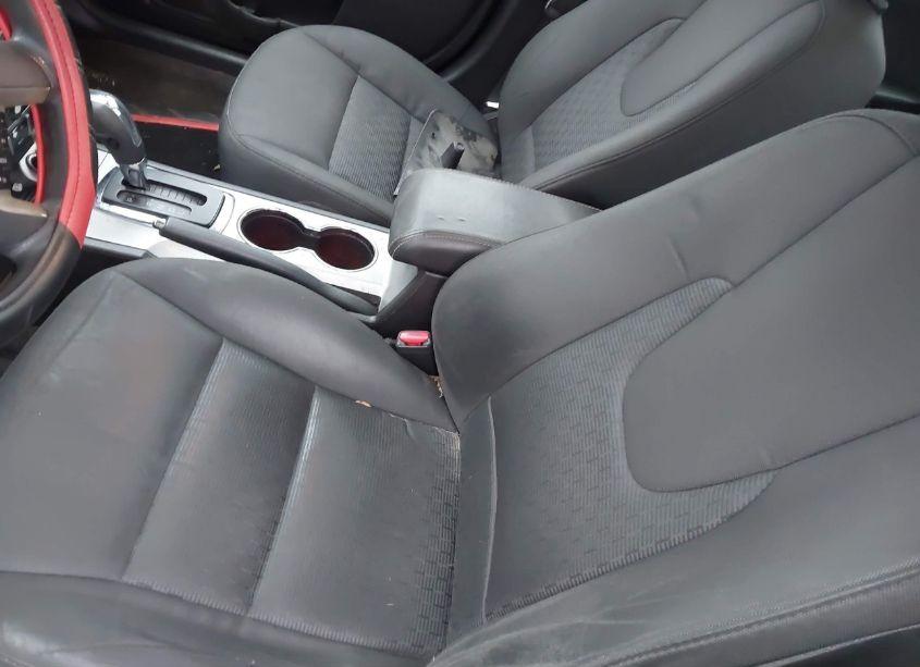 Photo 15 of 2010 Ford Fusion SE (VIN 3FAHP0HA1AR355598)