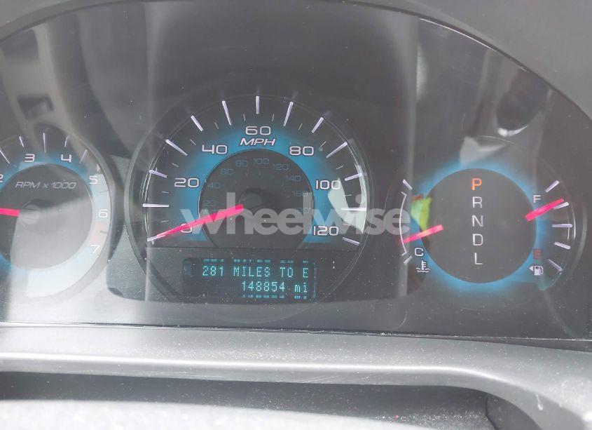 Photo 7 of 2010 Ford Fusion SE (VIN 3FAHP0HA1AR362115)