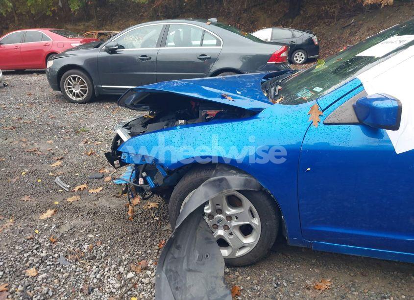 Photo 16 of 2011 Ford Fusion SE (VIN 3FAHP0HA1BR113041)