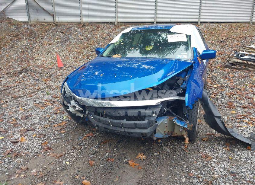 Photo 6 of 2011 Ford Fusion SE (VIN 3FAHP0HA1BR113041)