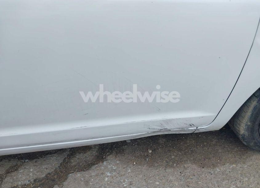 Photo 15 of 2011 Ford Fusion SE (VIN 3FAHP0HA1BR116117)