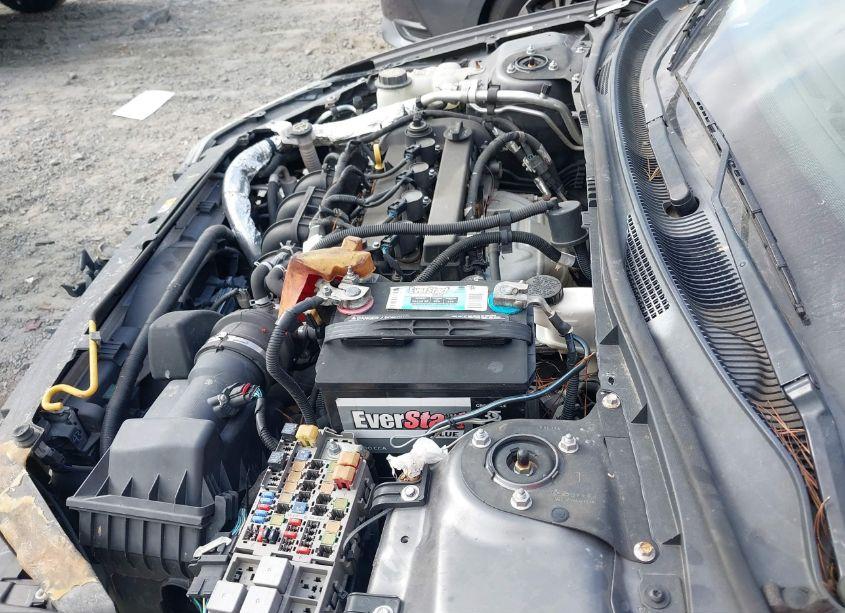 Photo 10 of 2011 Ford Fusion SE (VIN 3FAHP0HA1BR131782)