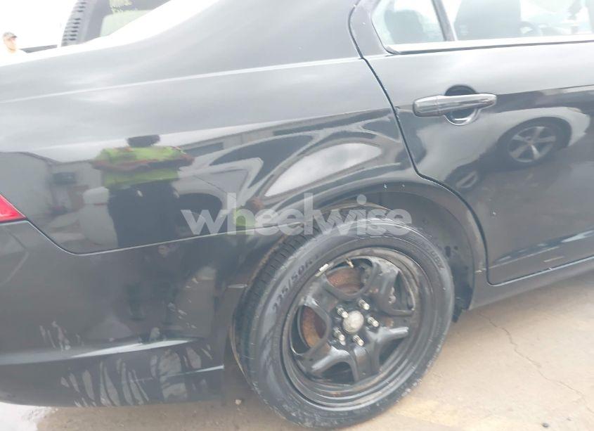 Photo 6 of 2011 Ford Fusion SE (VIN 3FAHP0HA1BR154771)