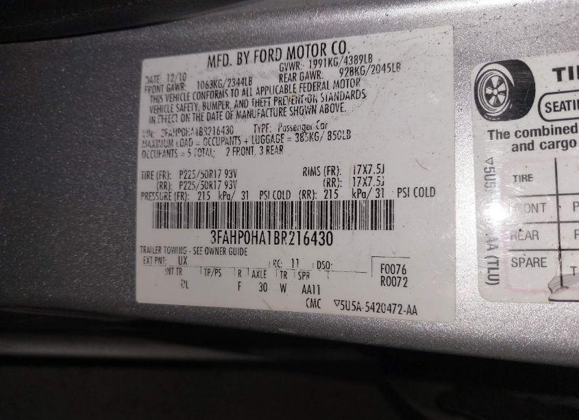 Photo 9 of 2011 Ford Fusion SE (VIN 3FAHP0HA1BR216430)