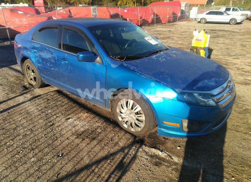 2011 Ford Fusion SE (VIN 3FAHP0HA1BR224740) main photo