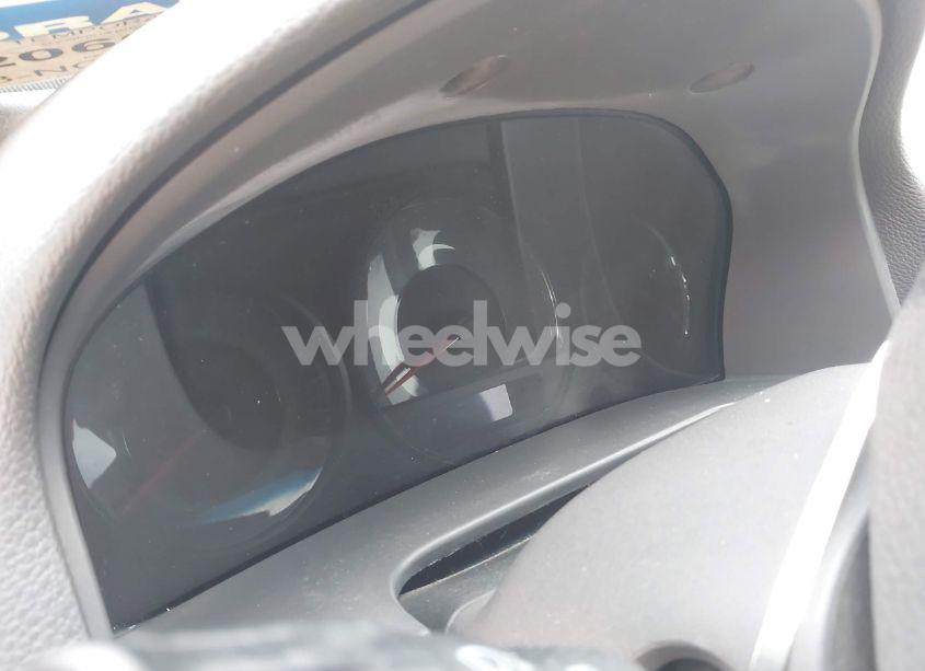 Photo 7 of 2011 Ford Fusion SE (VIN 3FAHP0HA1BR232630)