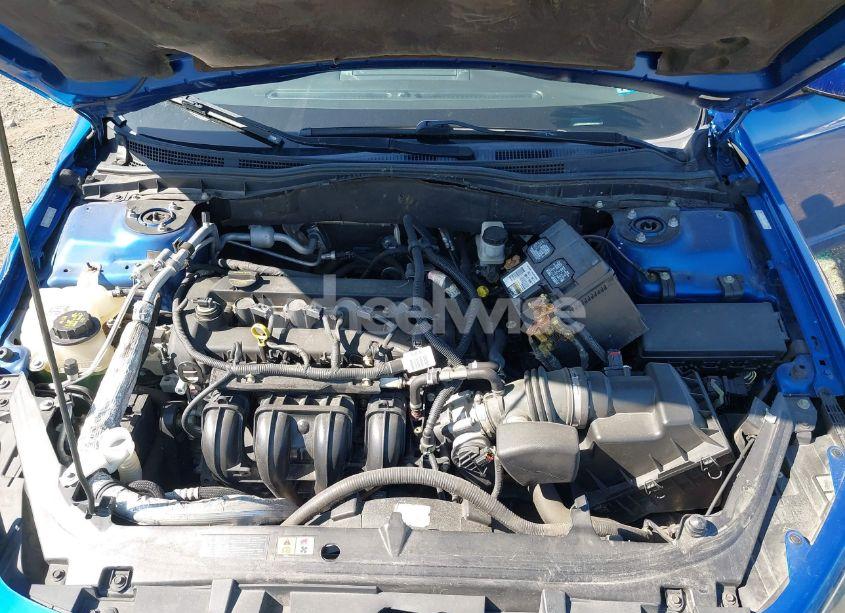 Photo 10 of 2011 Ford Fusion SE (VIN 3FAHP0HA1BR259715)