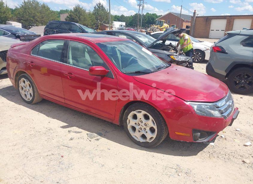 2011 Ford Fusion SE (VIN 3FAHP0HA1BR289281) main photo
