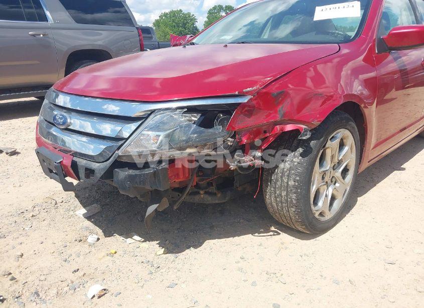 Photo 6 of 2011 Ford Fusion SE (VIN 3FAHP0HA1BR289281)