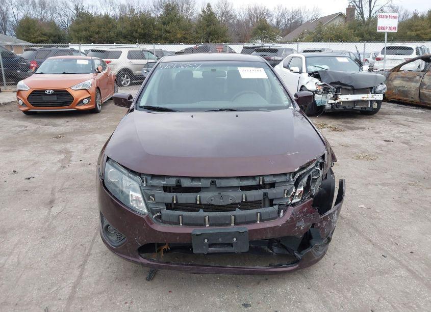 Photo 13 of 2011 Ford Fusion SE (VIN 3FAHP0HA1BR309318)