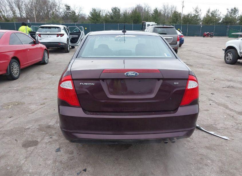 Photo 17 of 2011 Ford Fusion SE (VIN 3FAHP0HA1BR309318)