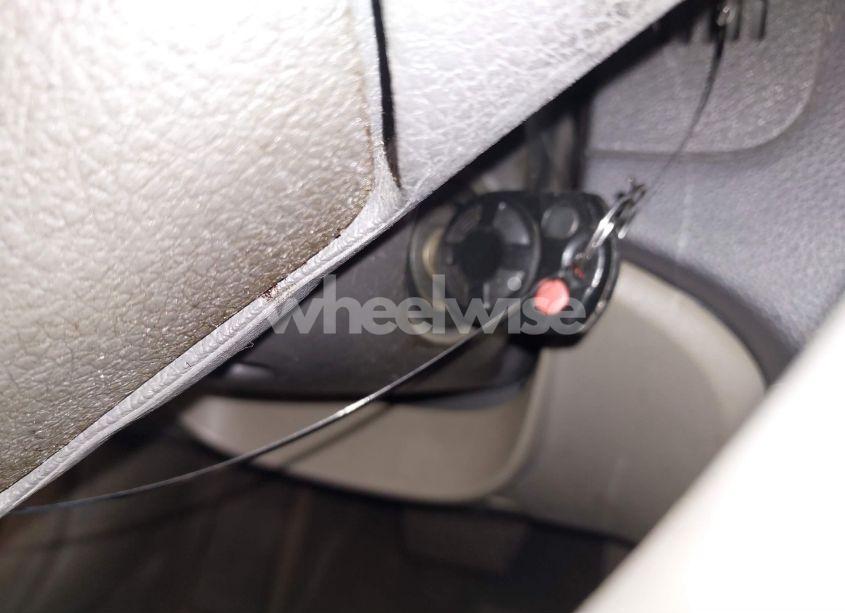 Photo 11 of 2011 Ford Fusion SE (VIN 3FAHP0HA1BR338169)