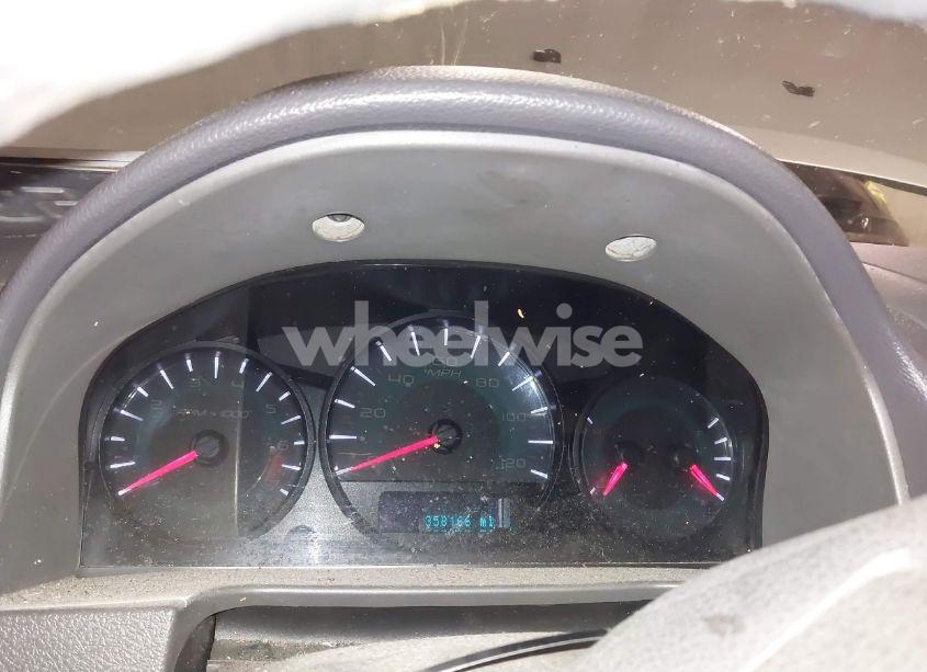 Photo 7 of 2011 Ford Fusion SE (VIN 3FAHP0HA1BR338169)