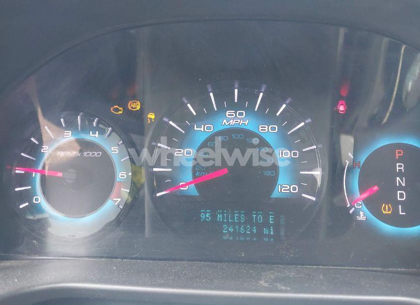 Photo 7 of 2012 Ford Fusion SE (VIN 3FAHP0HA1CR101103)