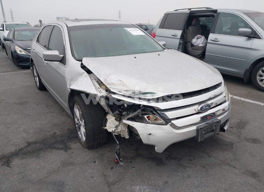 Photo 6 of 2012 Ford Fusion SE (VIN 3FAHP0HA1CR108942)