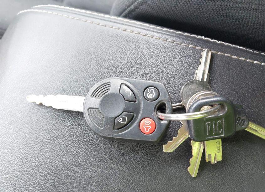 Photo 11 of 2012 Ford Fusion SE (VIN 3FAHP0HA1CR120704)