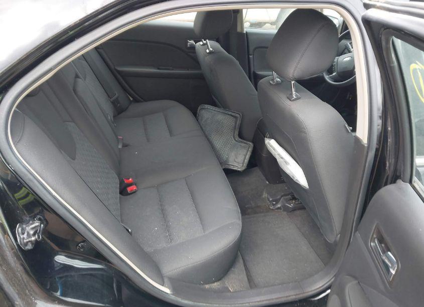 Photo 8 of 2012 Ford Fusion SE (VIN 3FAHP0HA1CR120704)