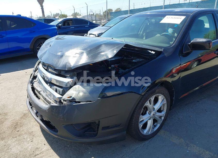 Photo 6 of 2012 Ford Fusion SE (VIN 3FAHP0HA1CR130424)