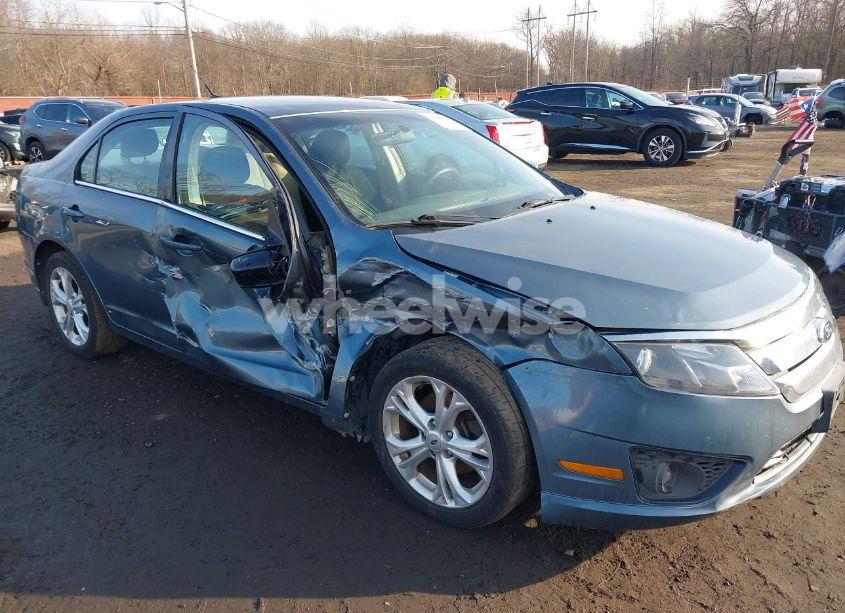 Photo 18 of 2012 Ford Fusion SE (VIN 3FAHP0HA1CR140631)
