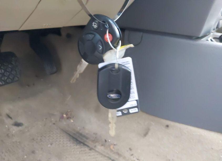 Photo 11 of 2012 Ford Fusion SE (VIN 3FAHP0HA1CR167876)