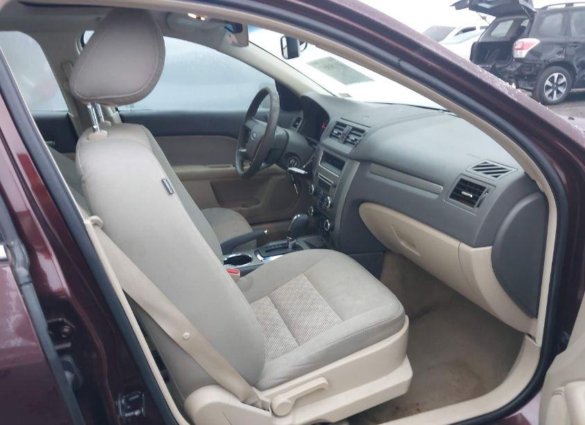 Photo 5 of 2012 Ford Fusion SE (VIN 3FAHP0HA1CR167876)